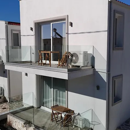 Tosti Villa *